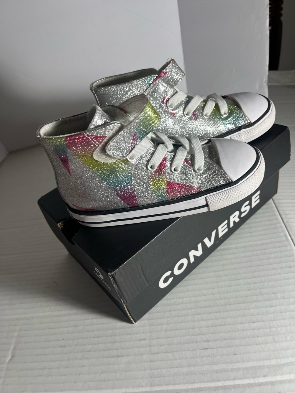All Star size 9 good condition